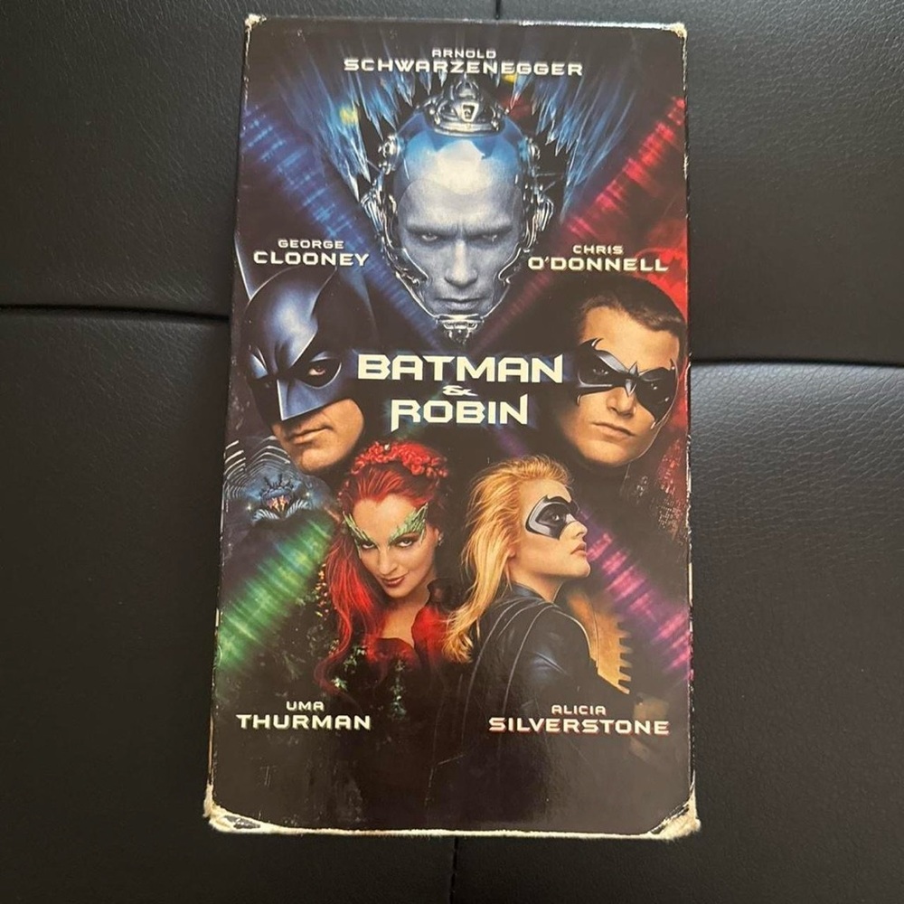 Batman & Robin (1997 VHS)